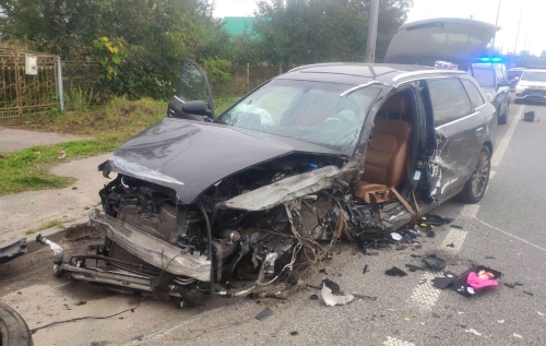 Унаслідок зіткнення двох авто на Дубенщині травмувався водій легковика