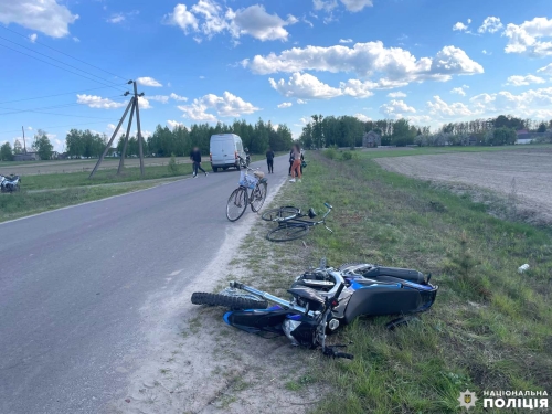 У Рівненському районі в ДТП постраждав малолітній мотоцикліст