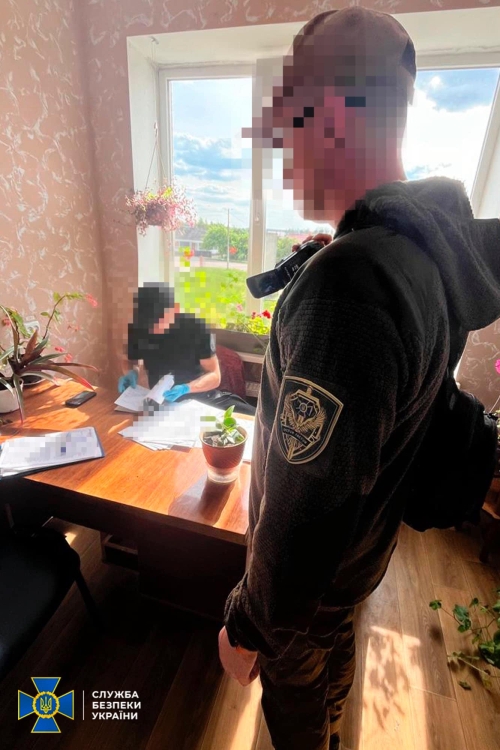 СБУ  викрила працівника одного з правоохоронних органів Рівненської області на організації схеми ухилення від мобілізації
