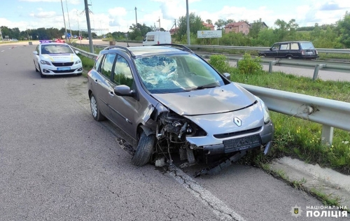 У Рівненському районі внаслідок ДТП постраждав мотоцикліст