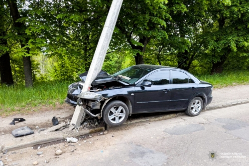 У Рівному внаслідок ДТП тяжко травмувався водій У Рівному внаслідок ДТП тяжко травмувався водій