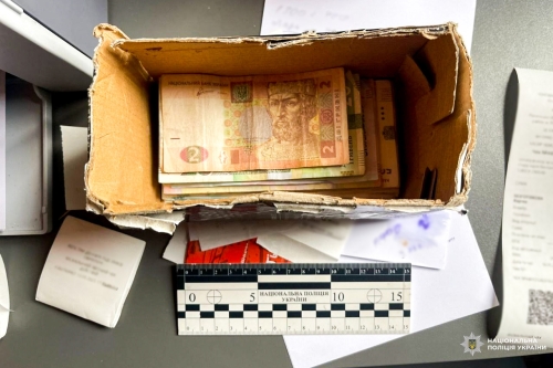 Обікрав музичний магазин: рівненські оперативники викрили зловмисника
