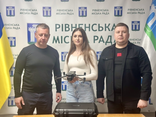 Рівненська громада продовжує передавати обладнання для підрозділів Сил оборони України