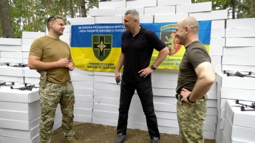 Кличко: «Передали FPV-дрони для двох механізованих бригад ЗСУ»
