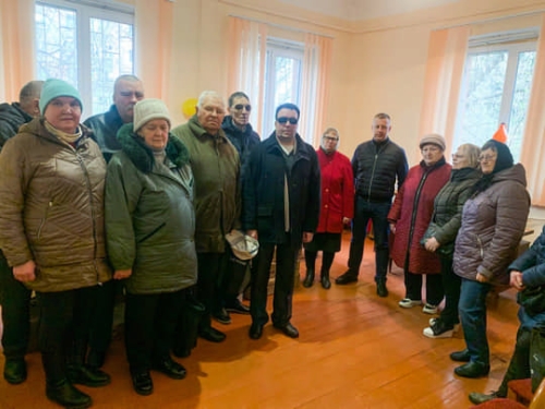 Члени українського товариства сліпих отримали гуманітарну допомогу від волонтерів громадської організації “Рівне Разом”