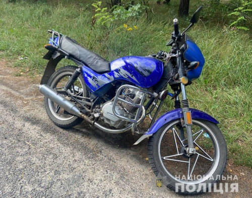 На Рівненщині мотоциклісти без посвідчень водія і напідпитку намагалися відкупитися від адмінвідповідальності