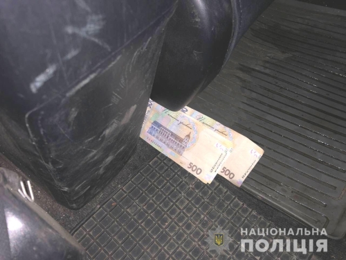 У Костополі водій напідпитку намагався відкупитися від поліцейських