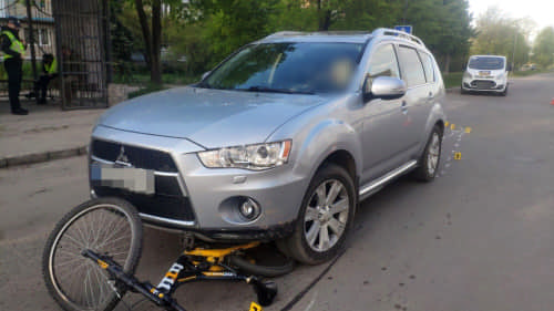 У Дубно малолітній велосипедист потрапив під колеса кросовера