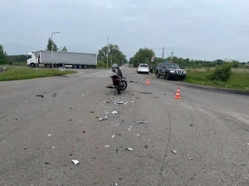 Унаслідок ДТП у Вараському районі травмувався мотоцикліст