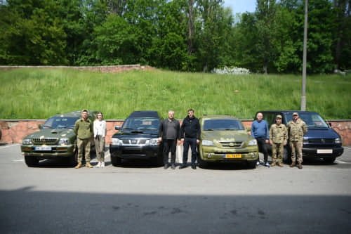 На Рівненщині мережа АЗС «ОЛАС» за власні кошти придбала та відремонтувала 5 транспортних засобів для потреб армії.