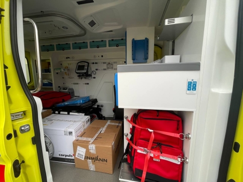 Медичне обладнання та карета «швидкої» від Польщі вже на Рівненщині