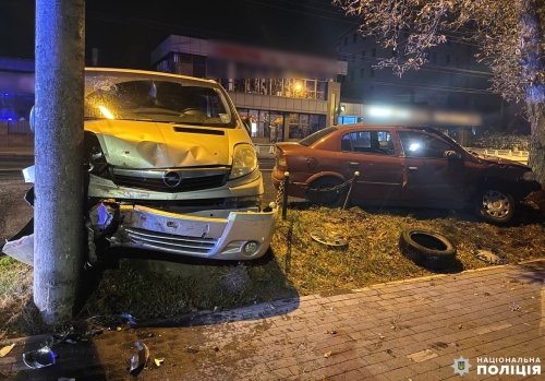 Дотримуйтеся ПДР: у Рівному в ДТП травмувалися дві жінки