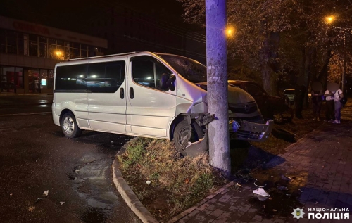 Дотримуйтеся ПДР: у Рівному в ДТП травмувалися дві жінки