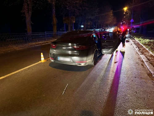 Переходив дорогу поза межами пішохідного переходу: через десять діб у лікарні помер пішохід